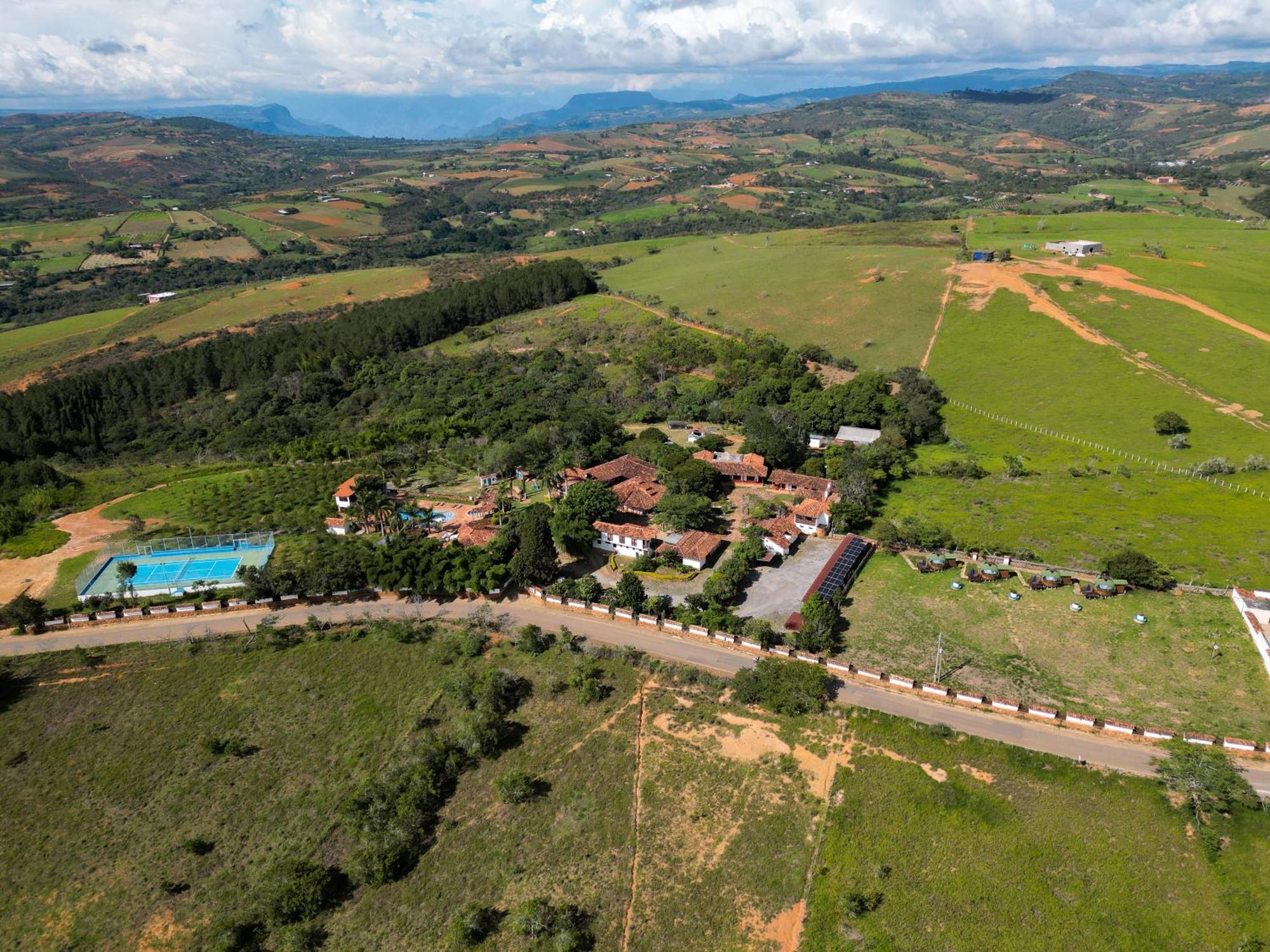 Hotel Finca Buenos Aires Barichara Eksteriør billede